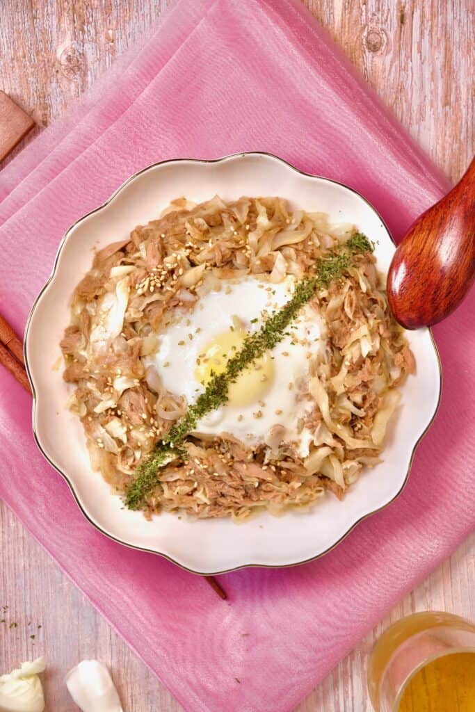 Korean Cabbage Tuna Rice Bowl